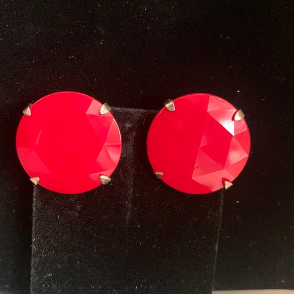 Hobe Vintage Round Red Faceted  Glass Clip Earrings - Picture 1 of 5